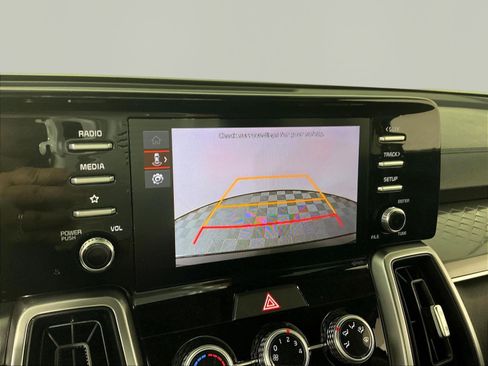 Certified 2023 Kia Sorento LX AWD/4WD image 14