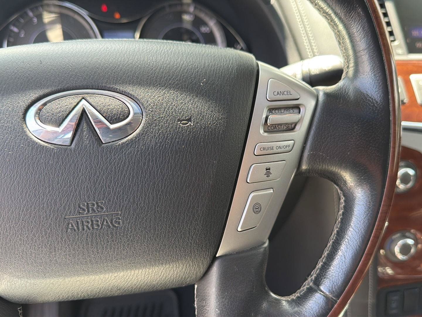 Used 2018 INFINITI QX80 2WD w/ Driver Assistance Package image 23
