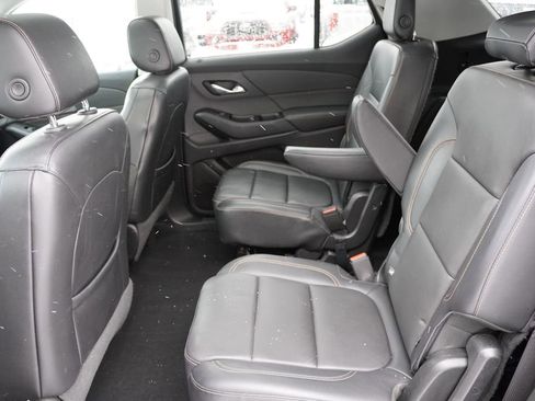 Used 2018 Chevrolet Traverse LT w/ LPO, Floor Liner Package image 17