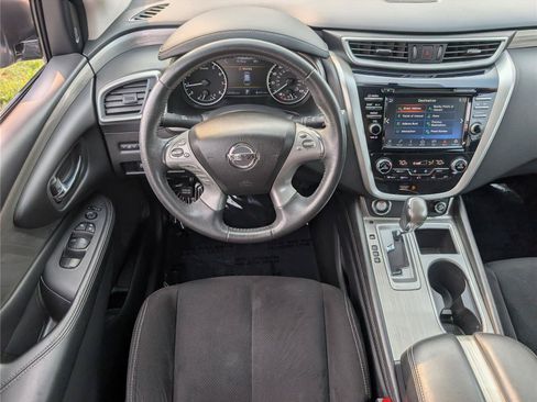 Used 2018 Nissan Murano SV AWD/4WD image 15