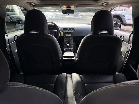 Used 2011 Volvo C30 T5 image 13