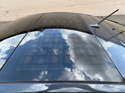 Used 2011 Toyota Prius Three w/ Solar Roof Pkg FWD image 17