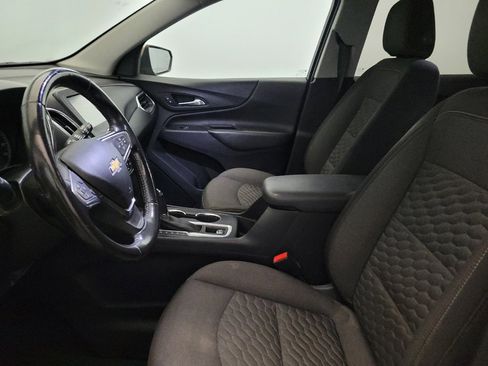 Used 2018 Chevrolet Equinox LT AWD/4WD image 17