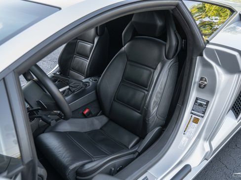 Used 2010 Lamborghini Gallardo LP 560-4 image 11