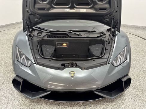 Used 2015 Lamborghini Huracan LP 610-4 AWD/4WD image 32
