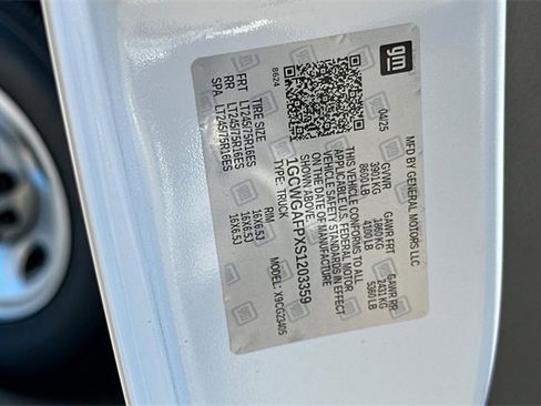 New 2025 Chevrolet Express 2500 w/ Driver Convenience Package image 34