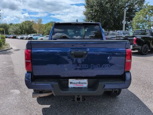 Used 2025 Toyota Tacoma SR5 RWD image 5
