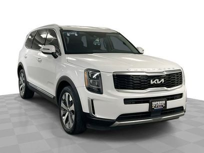 Used 2022 Kia Telluride EX w/ EX Premium Package