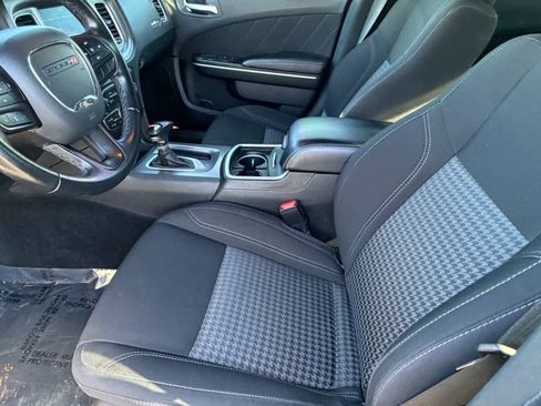Used 2023 Dodge Charger SXT image 18