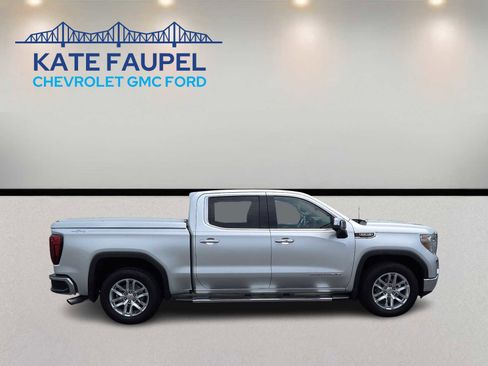 Used 2019 GMC Sierra 1500 SLT w/ SLT Premium Plus Package AWD/4WD image 8