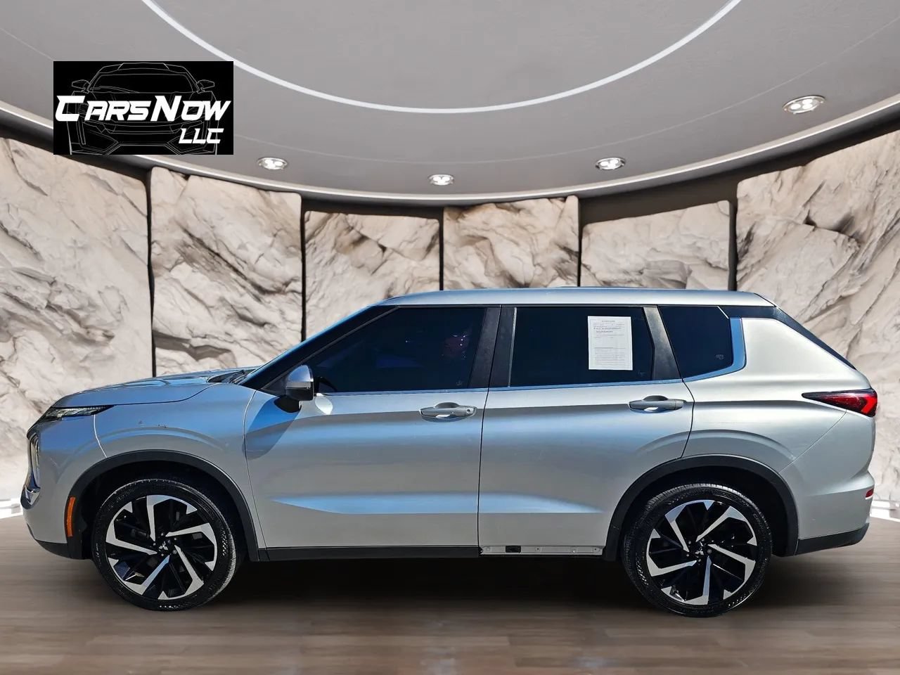 Used 2022 Mitsubishi Outlander ES FWD image 4
