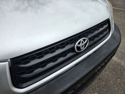 Used 2001 Toyota RAV4 4WD image 5