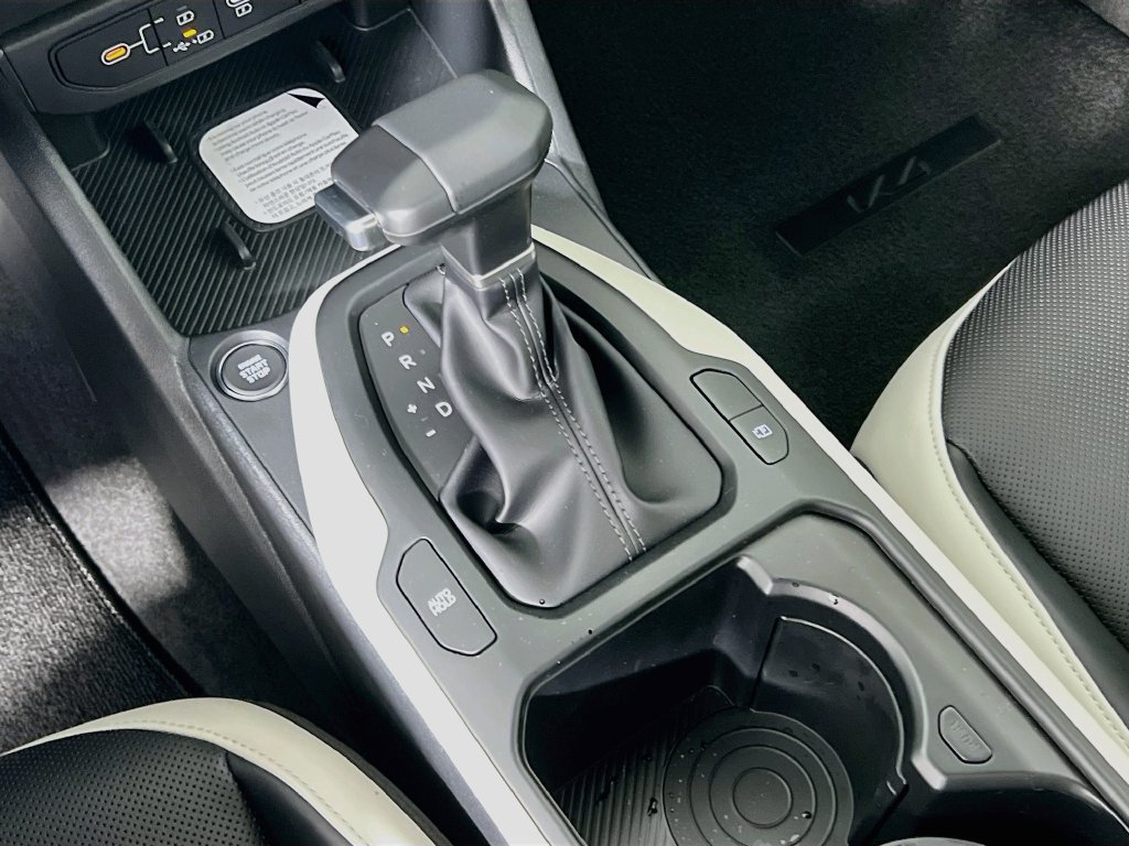 New 2026 Kia K4 GT-Line FWD image 14