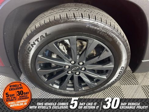 Certified 2023 Chevrolet Traverse RS AWD/4WD image 13