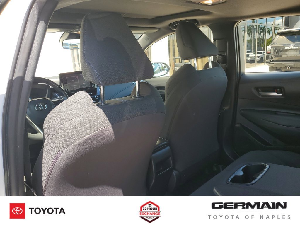 Used 2022 Toyota Corolla SE w/ SE Premium Package FWD image 23