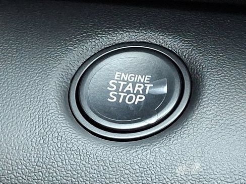New 2026 Hyundai Elantra SEL Sport FWD image 11