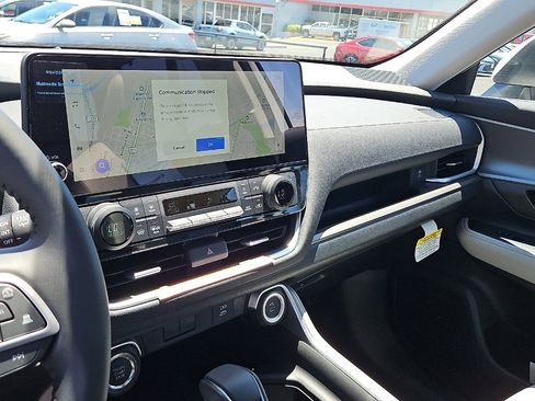 Certified 2026 Toyota Grand Highlander FWD image 17