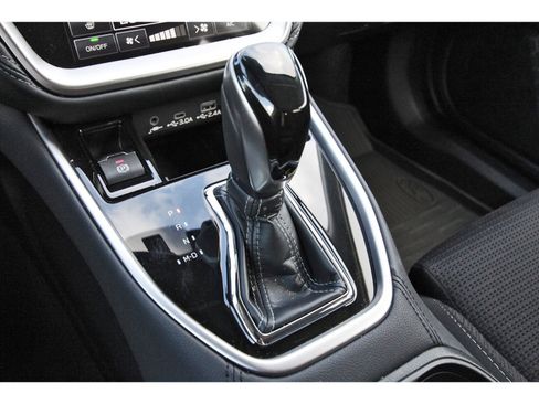 Certified 2025 Subaru Outback Premium image 28