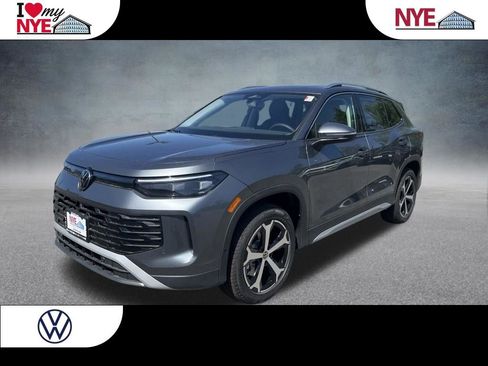 New 2026 Volkswagen Tiguan SE AWD/4WD image 1
