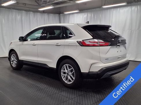 Certified 2023 Ford Edge SEL w/ Convenience Package AWD/4WD image 2