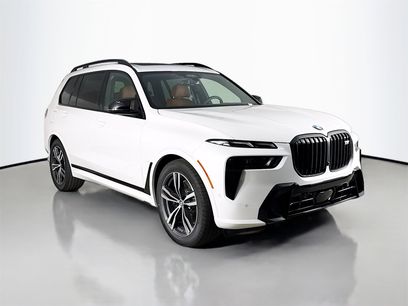 New 2026 BMW X7 M60i