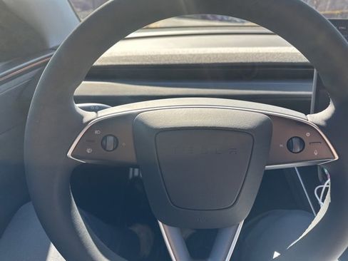 Used 2026 Tesla Model Y Long Range image 11