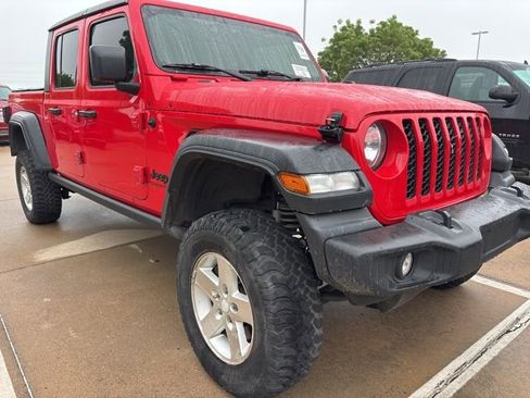 Used 2020 Jeep Gladiator Sport w/ Quick Order Package 24S AWD/4WD image 3