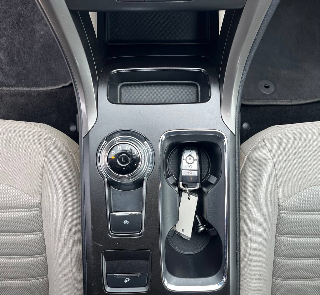 Used 2018 Ford Fusion SE w/ Fusion SE Technology Package FWD image 25
