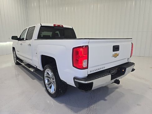Used 2018 Chevrolet Silverado 1500 LTZ image 6