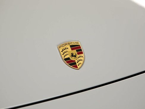 Certified 2023 Porsche Panamera RWD image 17
