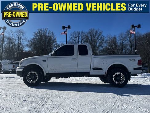Used 1999 Ford F150 XLT image 16