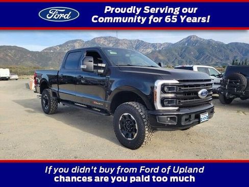 New 2026 Ford F350 Platinum w/ Tremor Off-Road Package AWD/4WD image 1