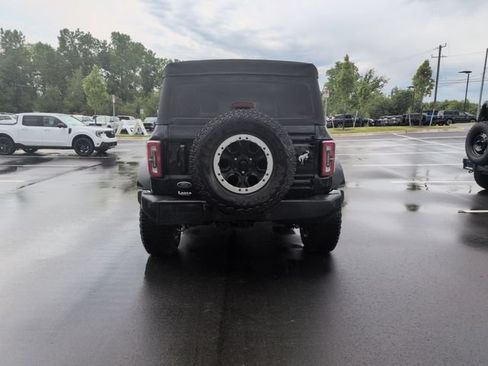 Certified 2022 Ford Bronco Outer Banks w/ Sasquatch Package AWD/4WD image 6