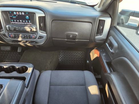 Used 2018 GMC Sierra 1500 SLE w/ Elevation Edition image 17
