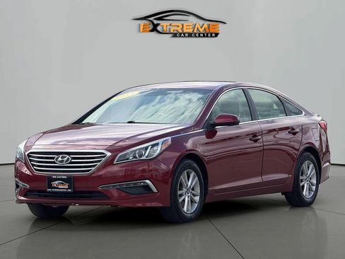 Used 2015 Hyundai Sonata SE w/ Option Group 09 FWD image 1