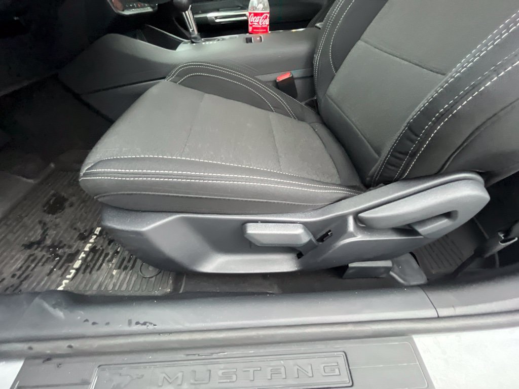 Used 2026 Ford Mustang Coupe RWD image 9