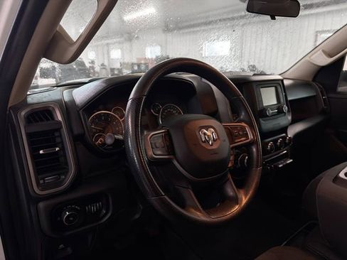 Used 2019 RAM 1500 Tradesman w/ SXT Appearance Group AWD/4WD image 8