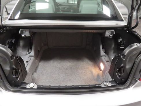 Used 2009 BMW 328i Convertible image 19