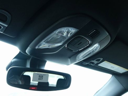 New 2026 Jeep Compass Latitude AWD/4WD image 17
