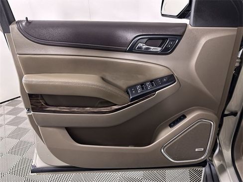 Used 2015 GMC Yukon SLT image 23