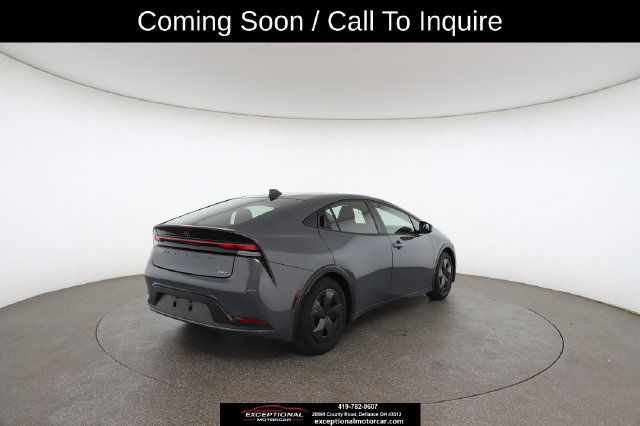 Used 2025 Toyota Prius LE FWD image 18