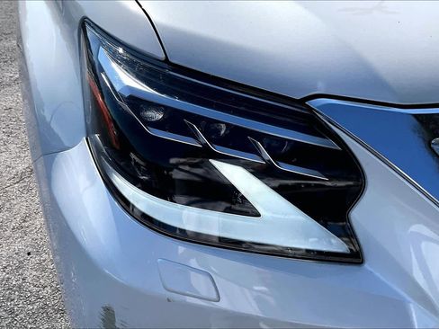 Used 2021 Lexus GX 460 Premium w/ Premium Package image 26