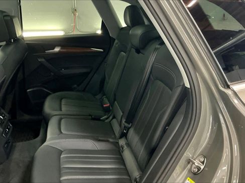 Used 2023 Audi Q5 2.0T Premium Plus w/ Premium Plus Package image 28
