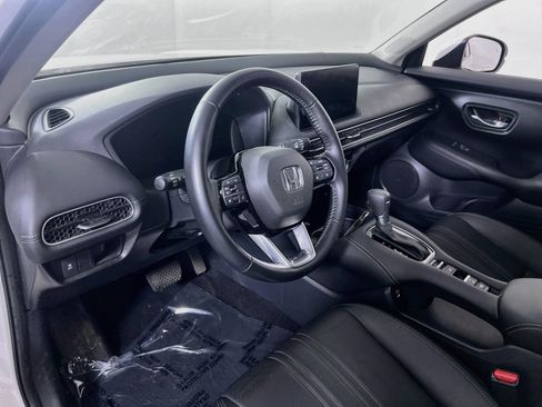 Used 2026 Honda HR-V EX-L image 9