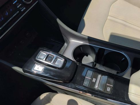 Used 2021 Hyundai Sonata SEL w/ Convenience Package FWD image 18