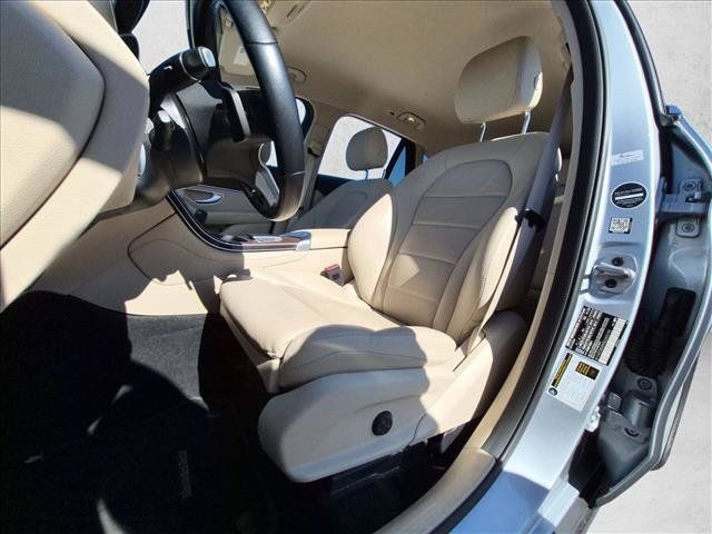 Certified 2022 Mercedes-Benz GLC 300 4MATIC image 13