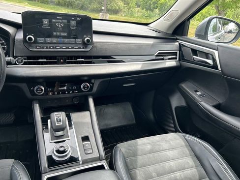 Used 2022 Mitsubishi Outlander SE FWD image 16