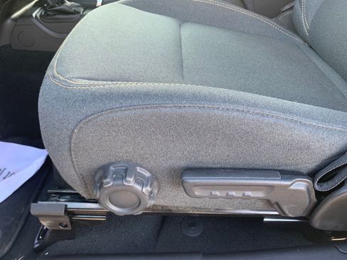 Used 2024 Jeep Wrangler Sport image 14