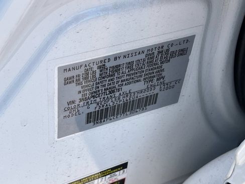 New 2026 Nissan Kicks SV w/ Illumination Package FWD image 29