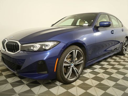 Certified 2023 BMW 330i Sedan w/ Premium Package image 8